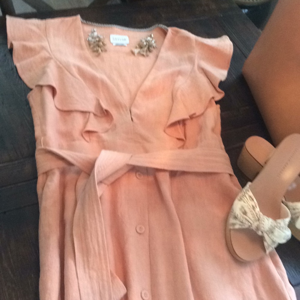 Saylor dress